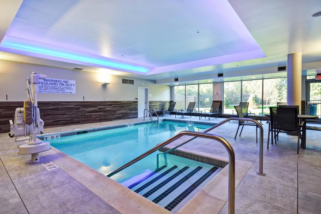 Fairfield Inn & Suites by Marriott Plymouth - View 3