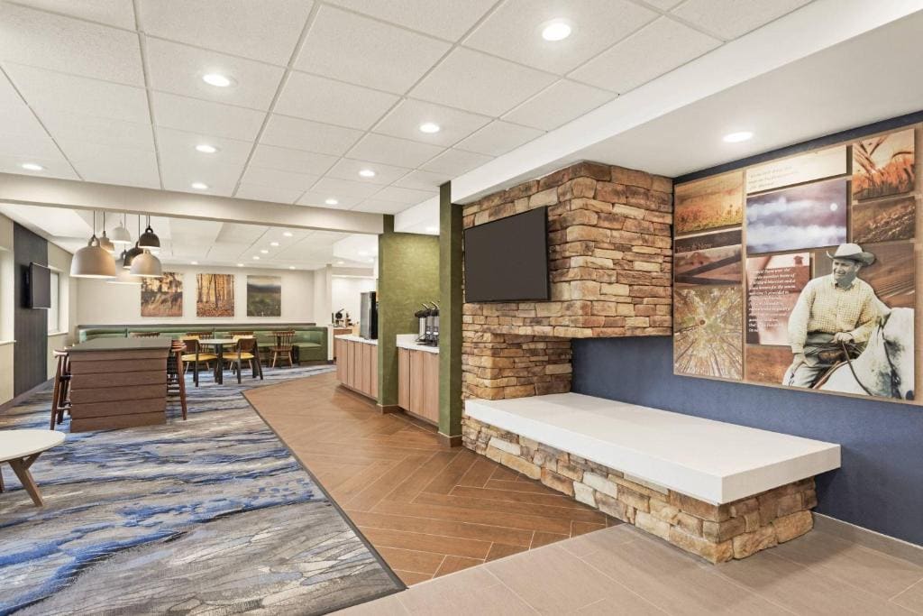 Fairfield Inn by Marriott Warren Niles - View 4