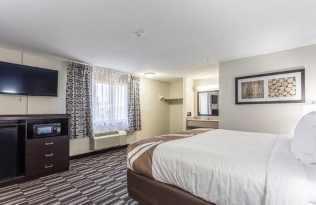 Quality Inn Farmington - View 7