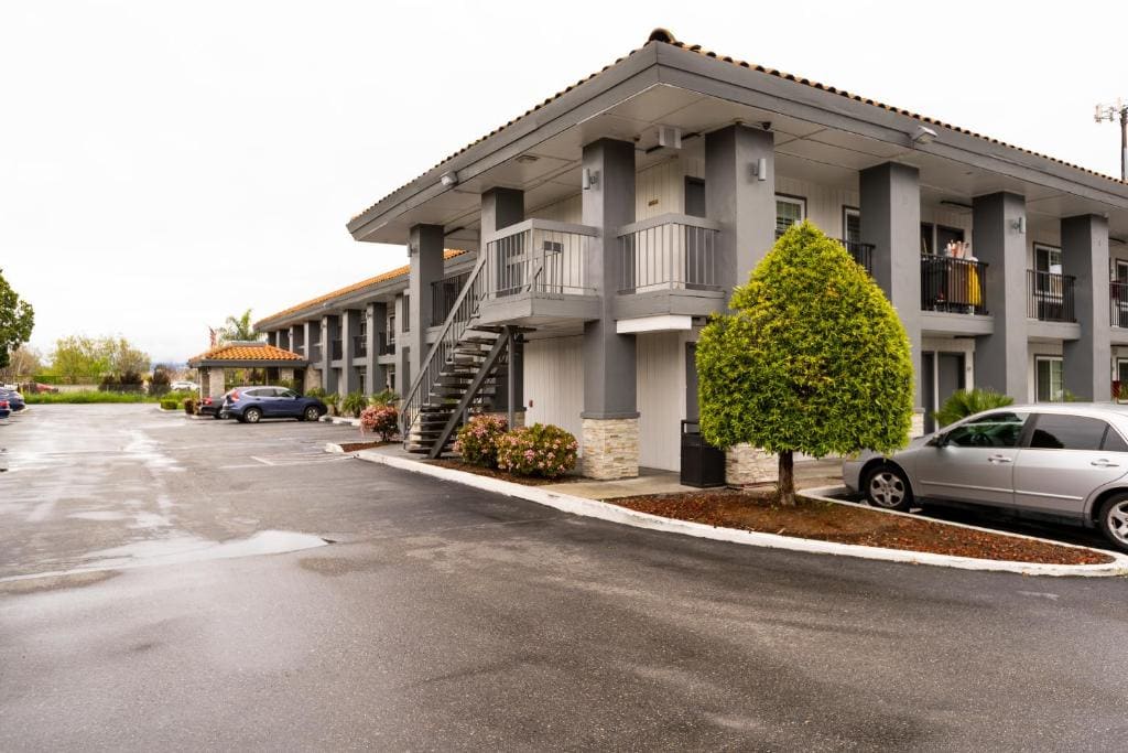 Rodeway Inn San Jose HWY-101 Tully Rd Exit - View 2