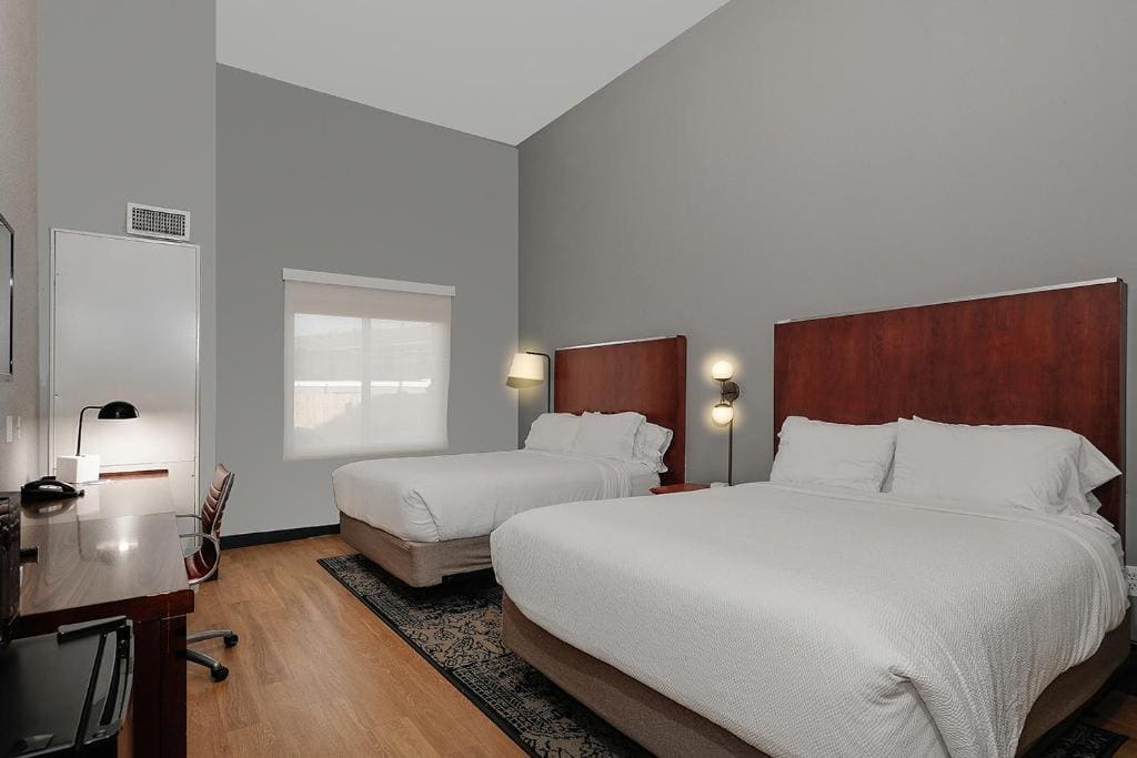 Four Points by Sheraton Houston Hobby Airport - View 7