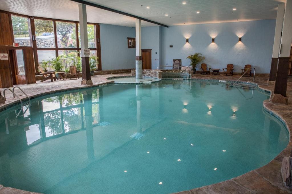 Golden Arrow Lakeside Resort - View 3