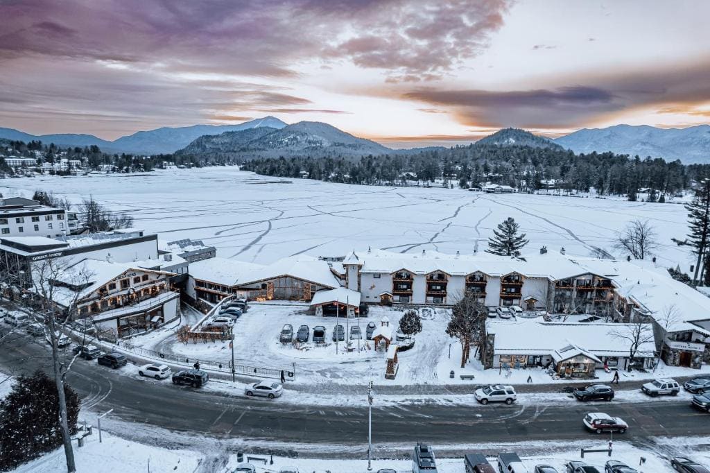 Golden Arrow Lakeside Resort - Main view