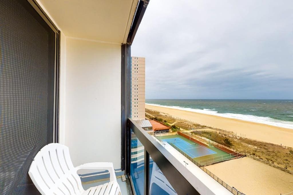 Golden Sands 709 - View 2