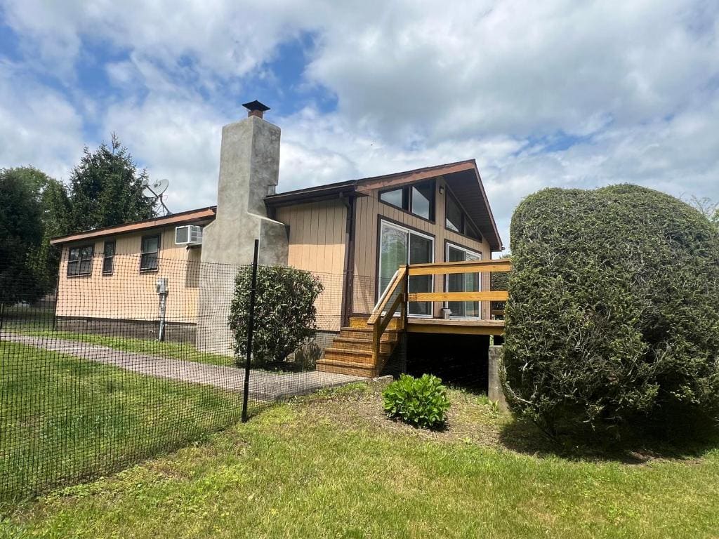 Fenced Yard Chalets by Good Dog Vacations at Big Valley - View 7