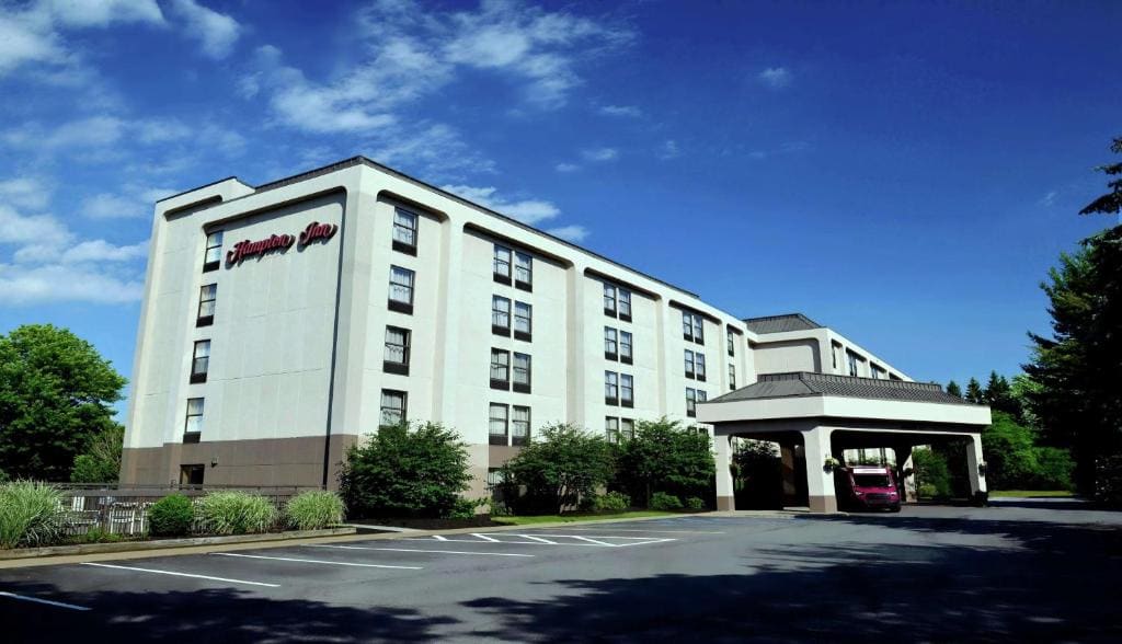 Hampton Inn Albany-Wolf Road - Main view