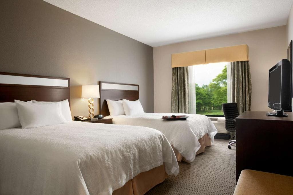 Hampton Inn & Suites - Mansfield - View 6