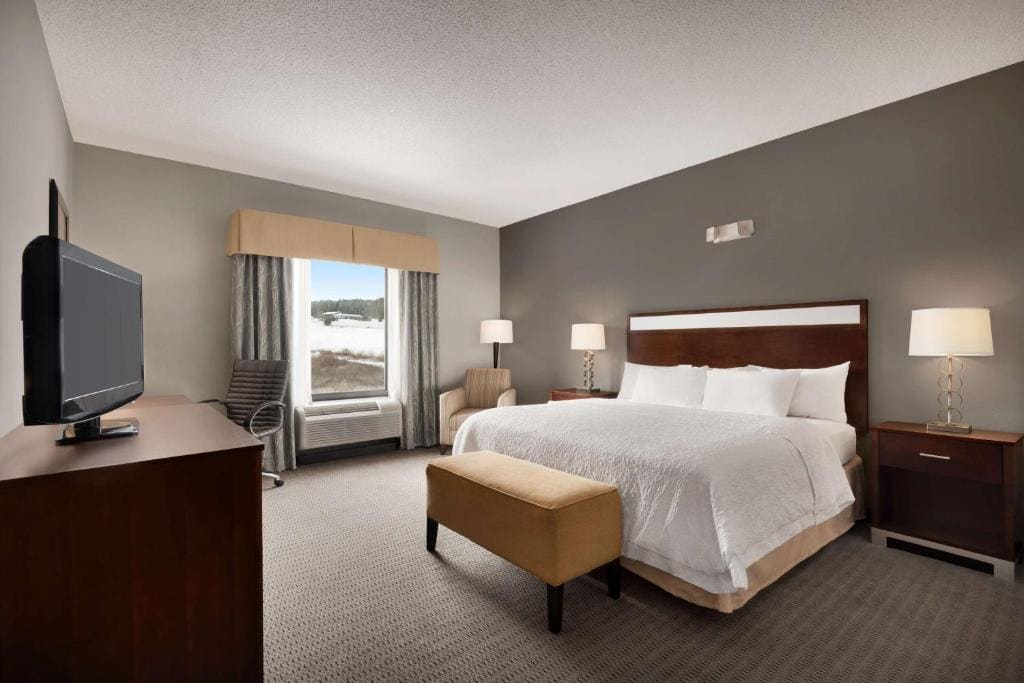 Hampton Inn & Suites - Mansfield - View 2