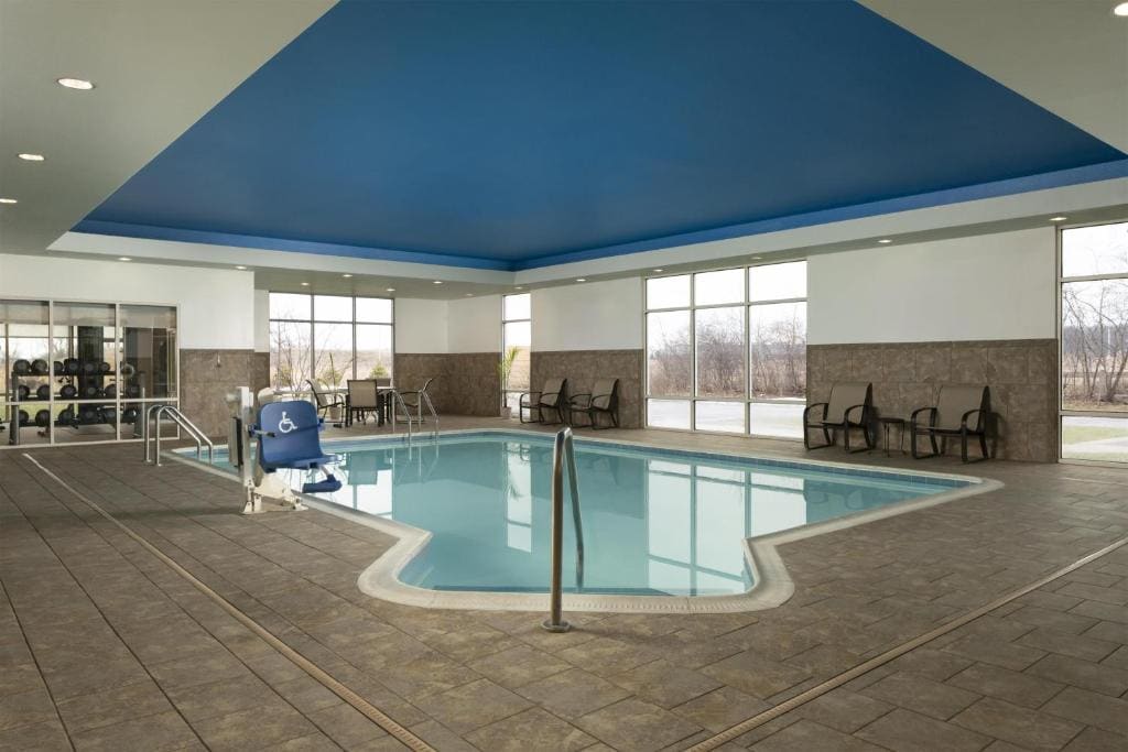 Hampton Inn & Suites Rochester/Henrietta - View 3