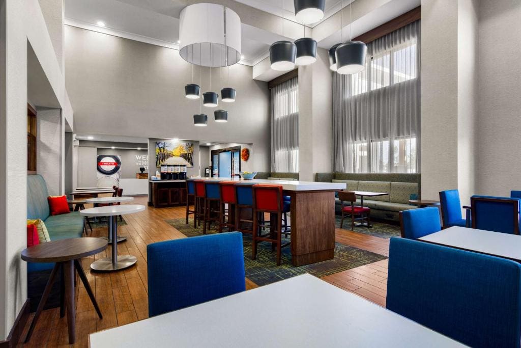 Hampton Inn & Suites Schererville - View 5
