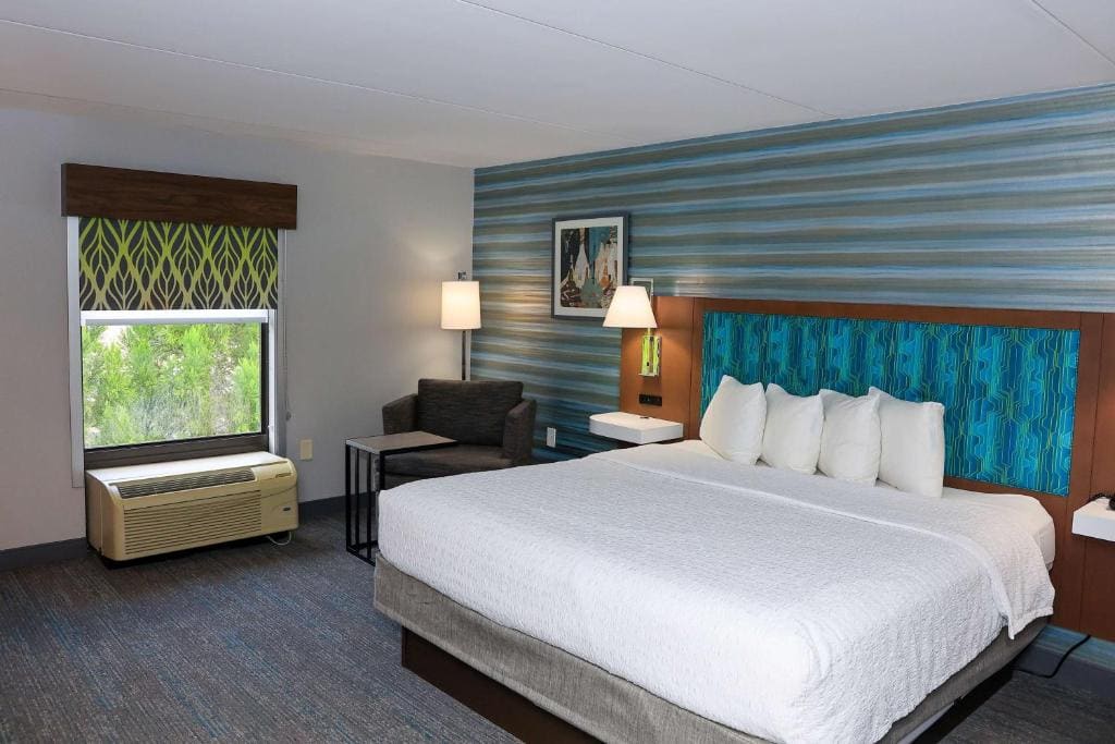Hampton Inn Atlanta-Canton - View 2
