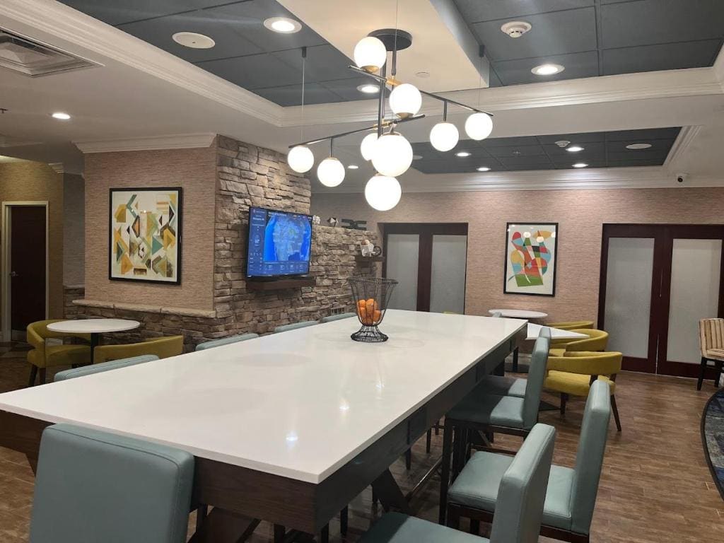 Hampton Inn Atlanta-Canton - View 4