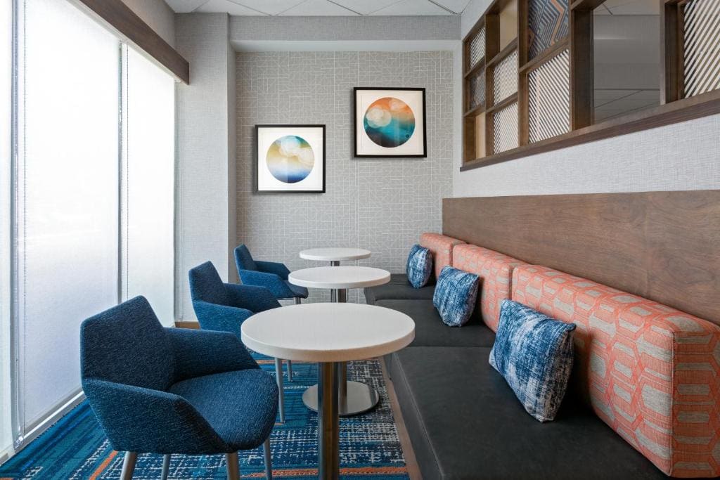 Hampton Inn Charlotte Uptown - View 6