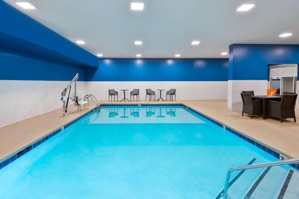 Hampton Inn Charlotte Uptown - View 3