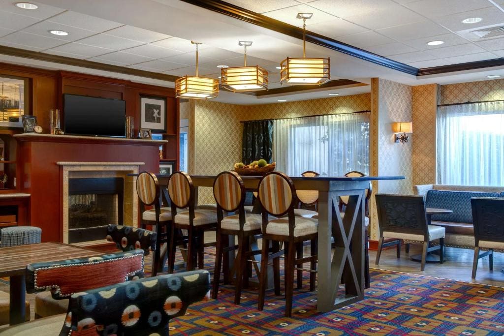 Hampton Inn Easley - View 5