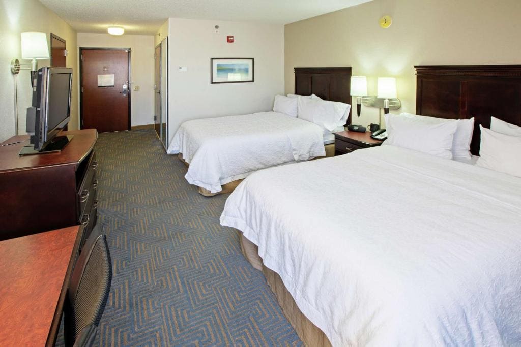Hampton Inn Elizabethtown - View 2
