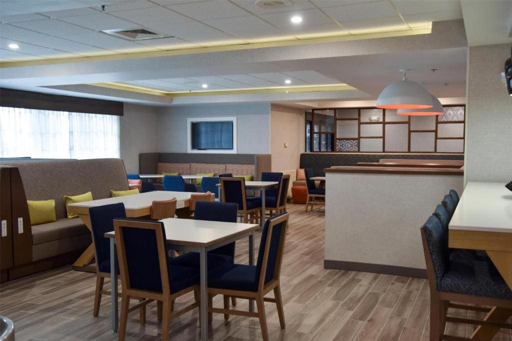 Hampton Inn Frankfort - Main view