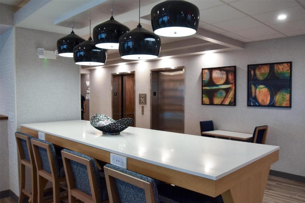 Hampton Inn Frankfort - View 4
