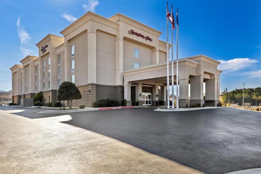 Hampton Inn Guntersville - View 2