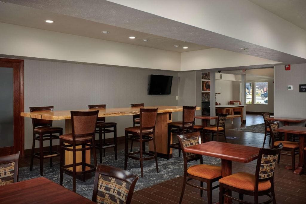 Hampton Inn Helena - View 3