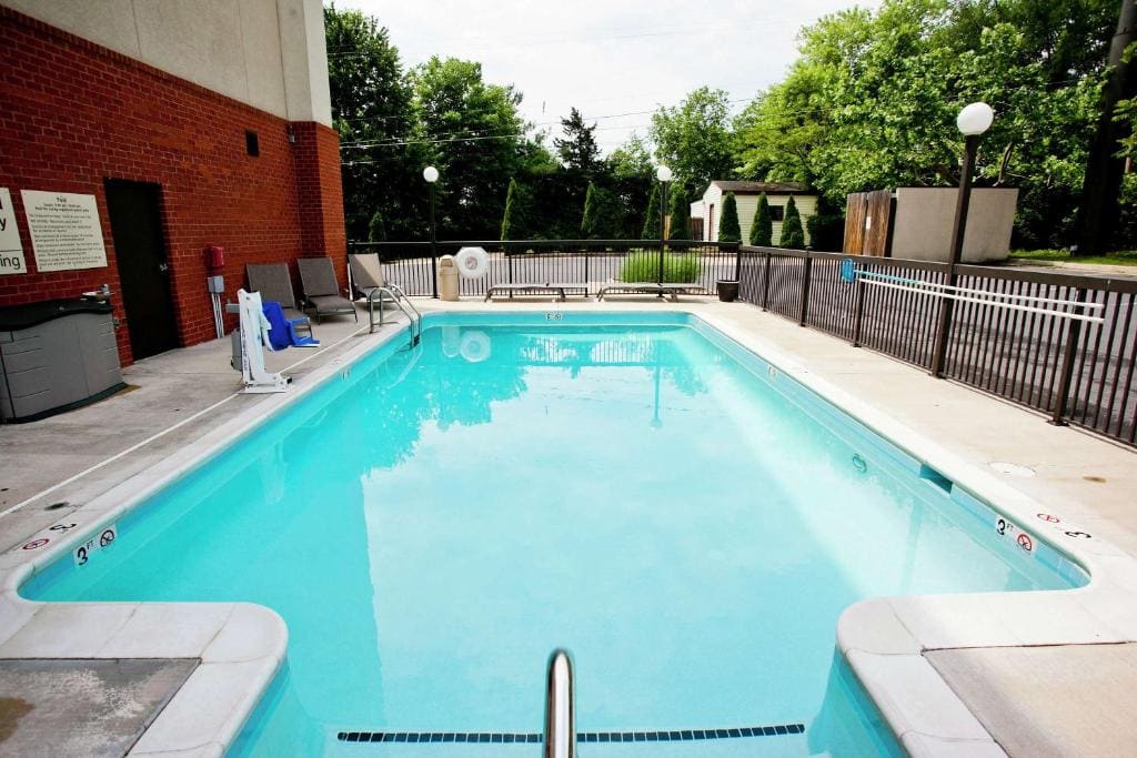 Hampton Inn Inwood - View 4