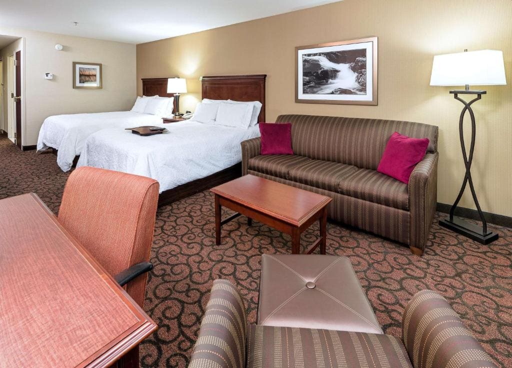 Hampton Inn Littleton - View 6