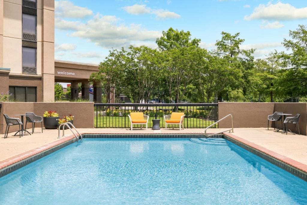 Hampton Inn Memphis-Walnut Grove/Baptist East - View 3