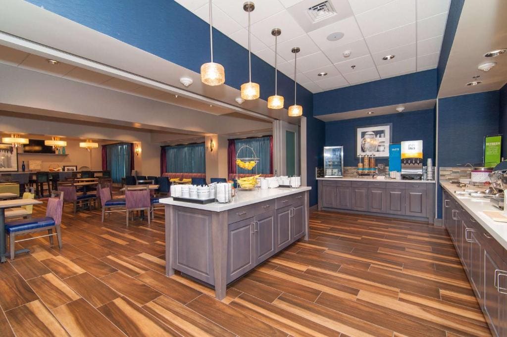 Hampton Inn Norwich - View 4