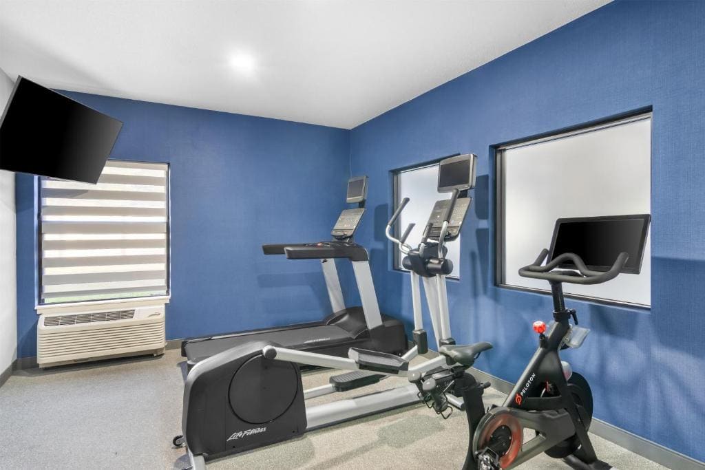 Hampton Inn Portage - View 5