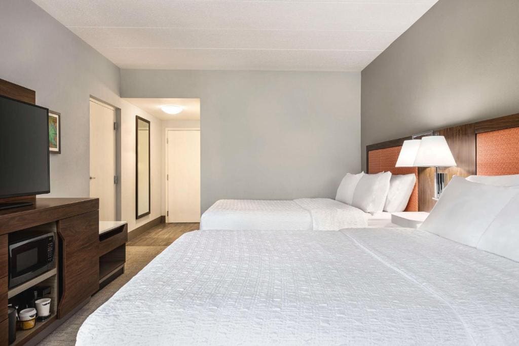 Hampton Inn Quakertown - View 7