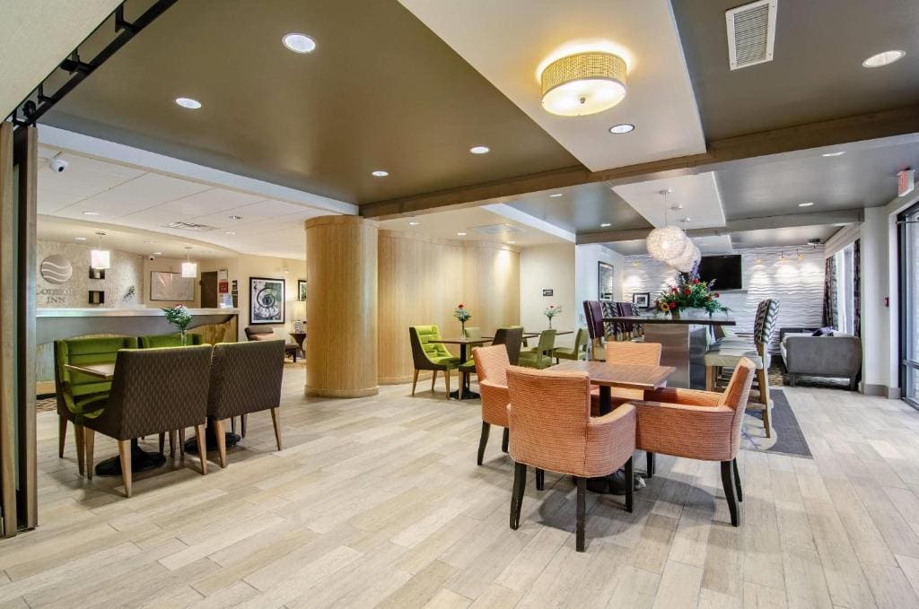 Comfort Inn Raleigh Midtown - View 3