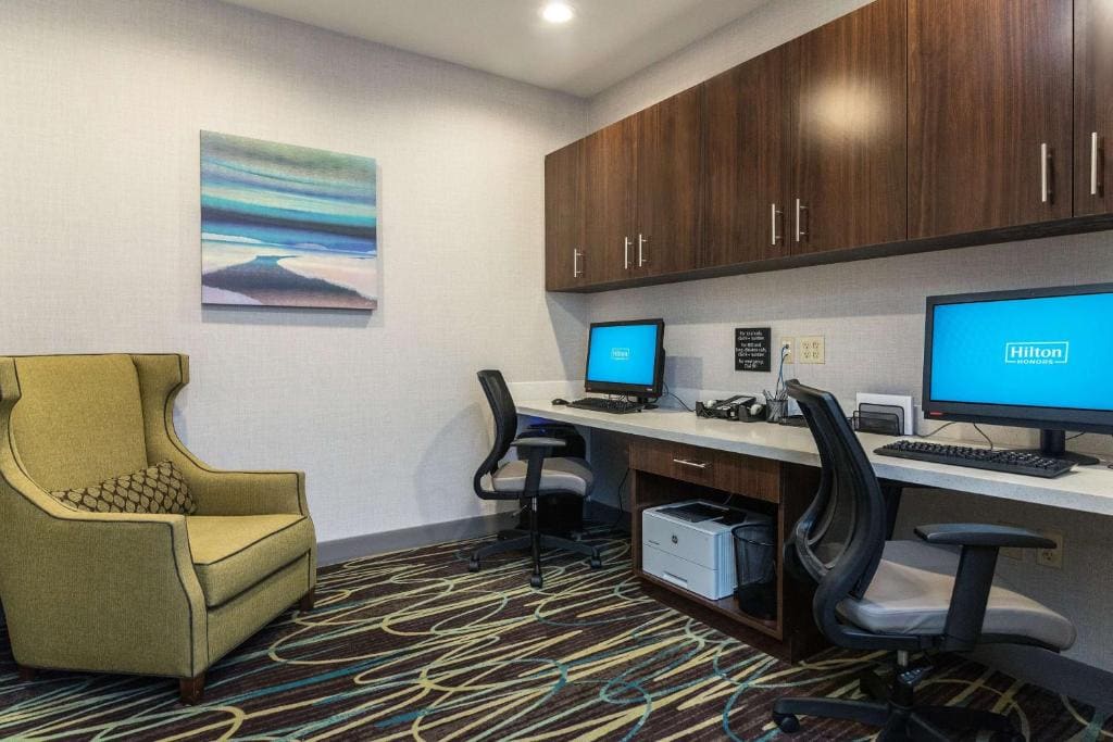 Hampton Inn & Suites - Allen Park - View 4