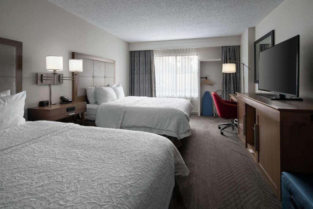 Hampton Inn & Suites Anaheim Garden Grove - View 2