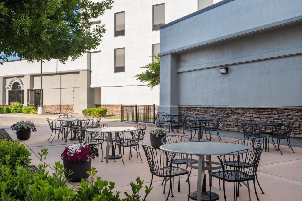 Hampton Inn & Suites Boise-Meridian - View 6