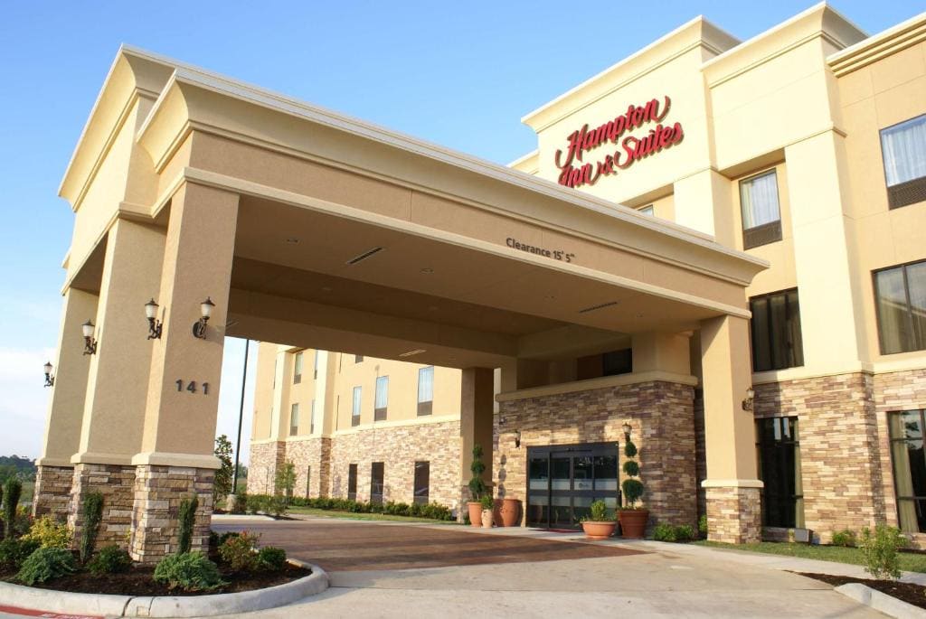 Hampton Inn & Suites Center - Main view