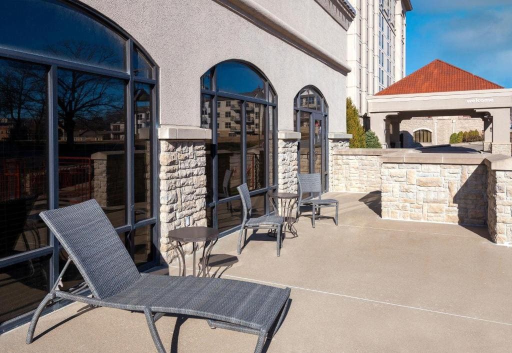 Hampton Inn & Suites Country Club Plaza - View 4