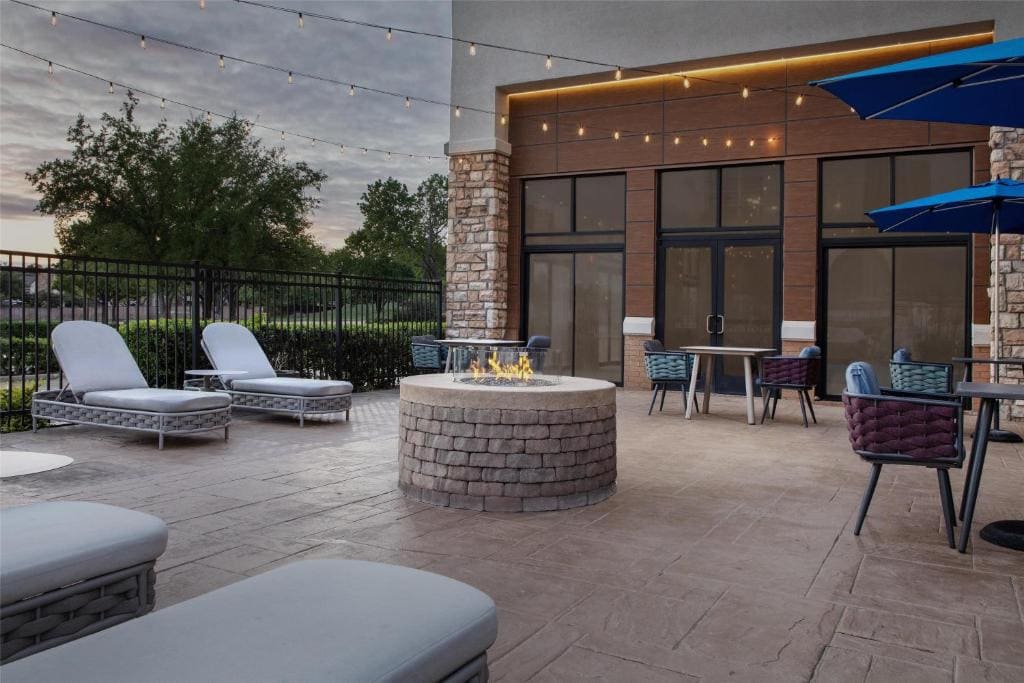 Hampton Inn & Suites Dallas-DFW Airport Hurst - View 5