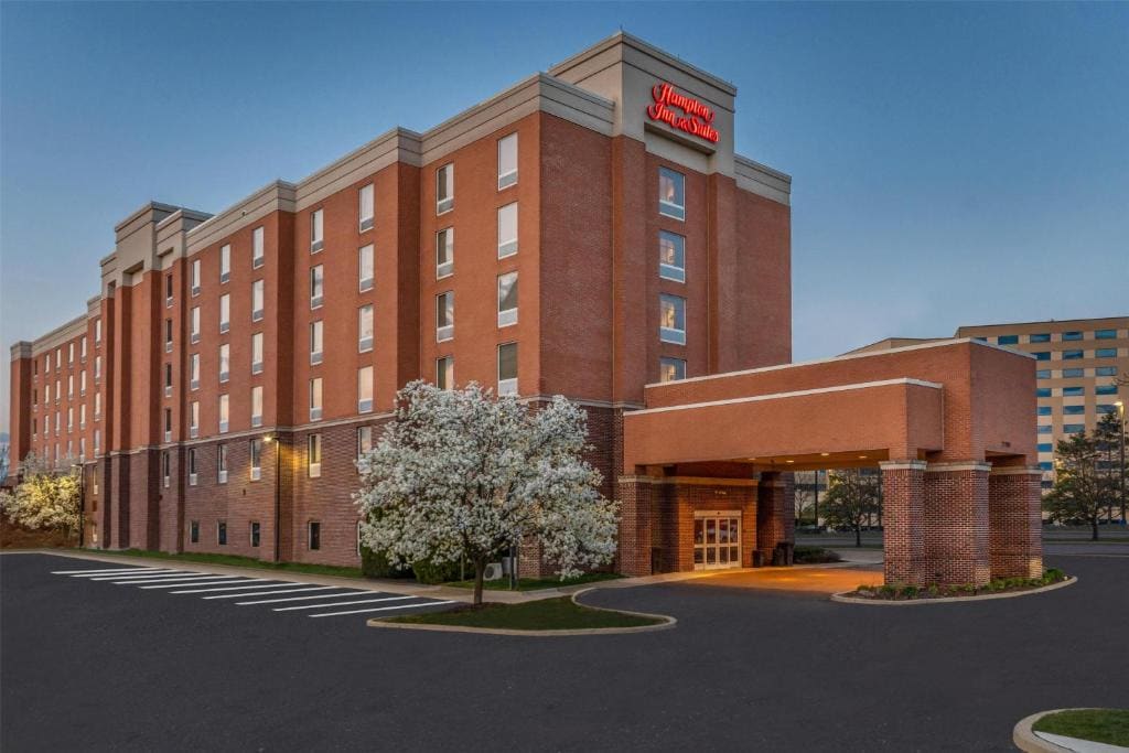 Hampton Inn & Suites Detroit/Airport Romulus - Main view