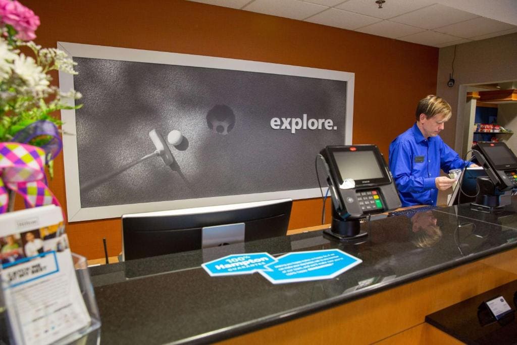 Hampton Inn & Suites Grenada - Main view