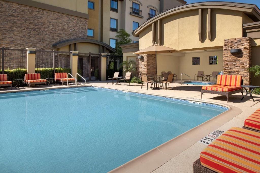 Hampton Inn & Suites Phoenix/Tempe - View 3