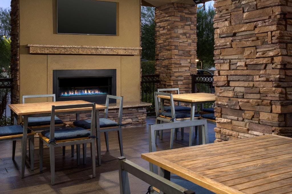 Hampton Inn & Suites Phoenix/Tempe - View 6