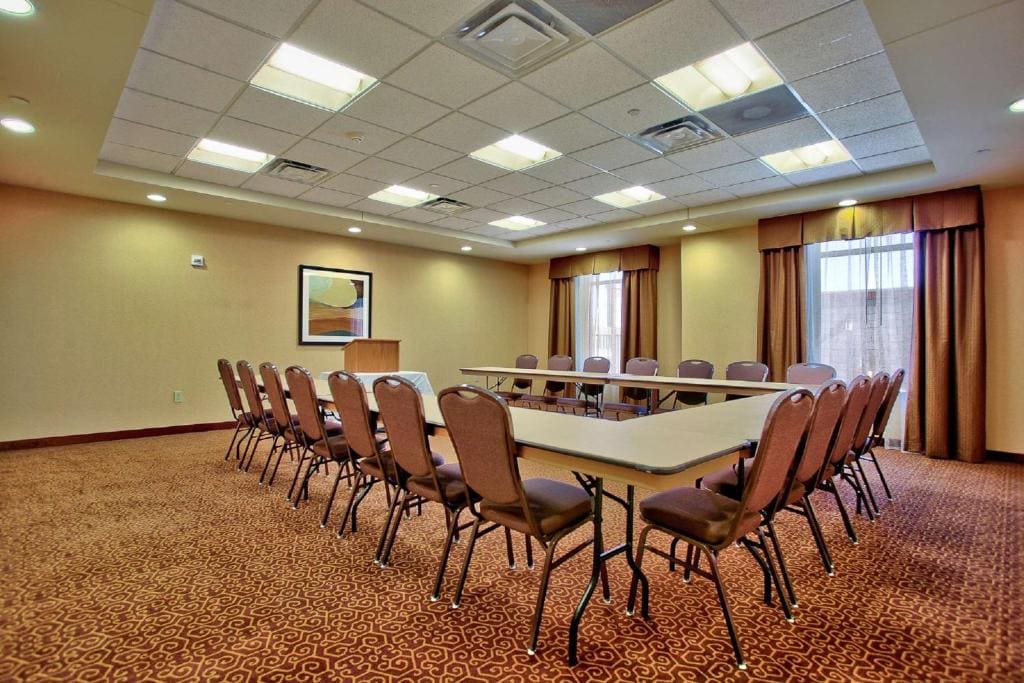 Hampton Inn & Suites Scottsdale at Talking Stick - View 3
