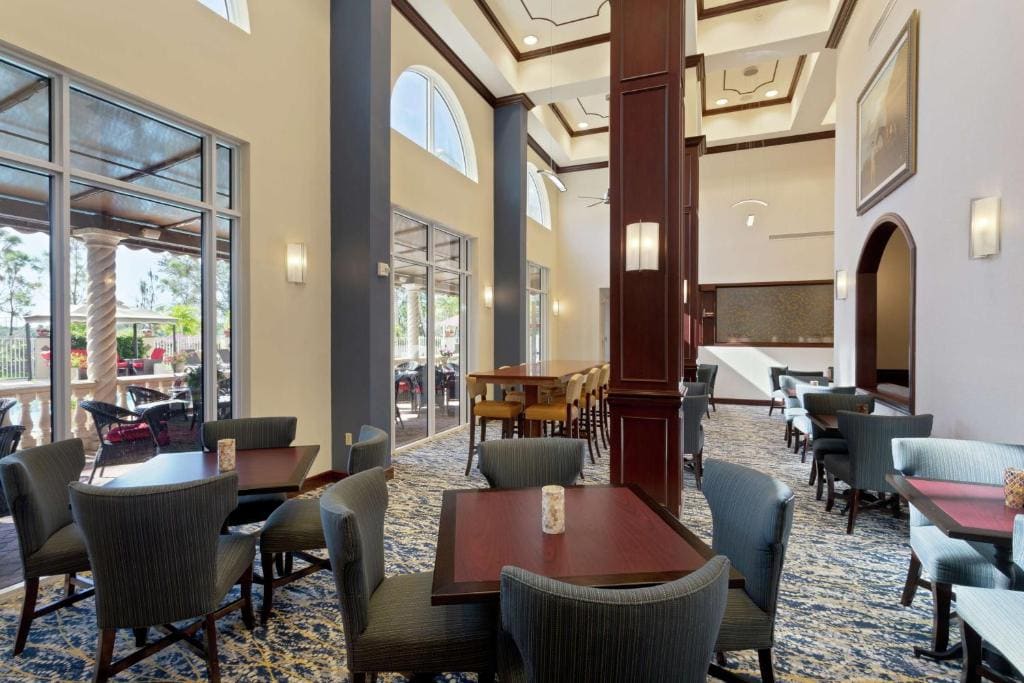 Hampton Inn & Suites Wellington - View 3