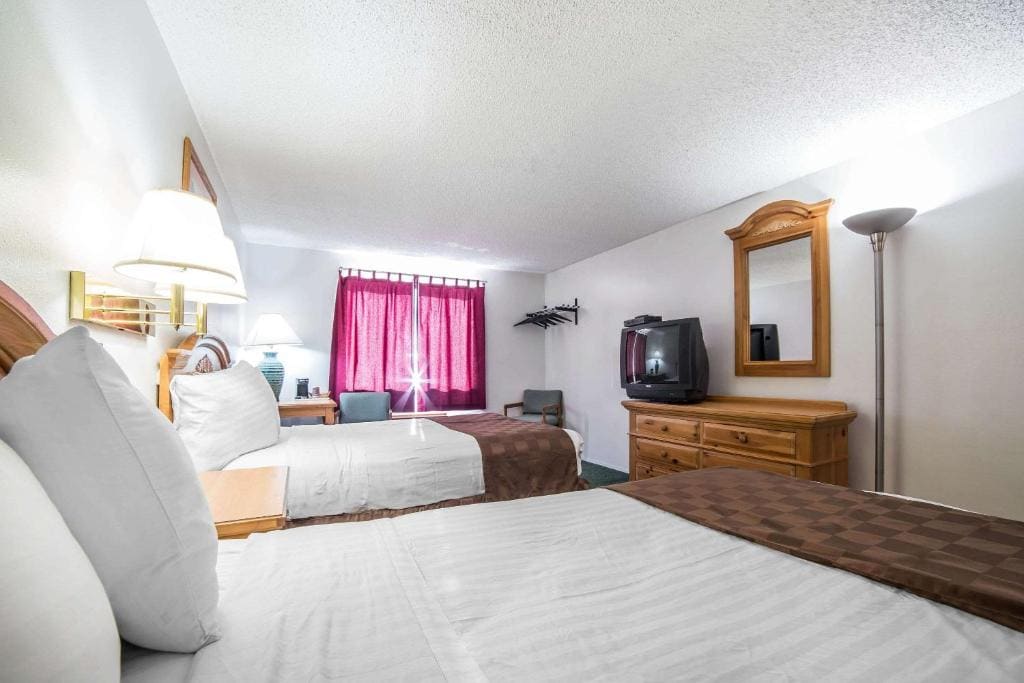 Rodeway Inn Bryce Canyon - View 5