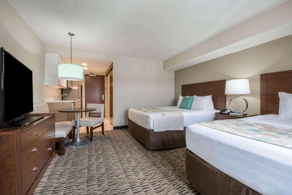 Hawthorn Suites by Wyndham Bridgeport - View 7