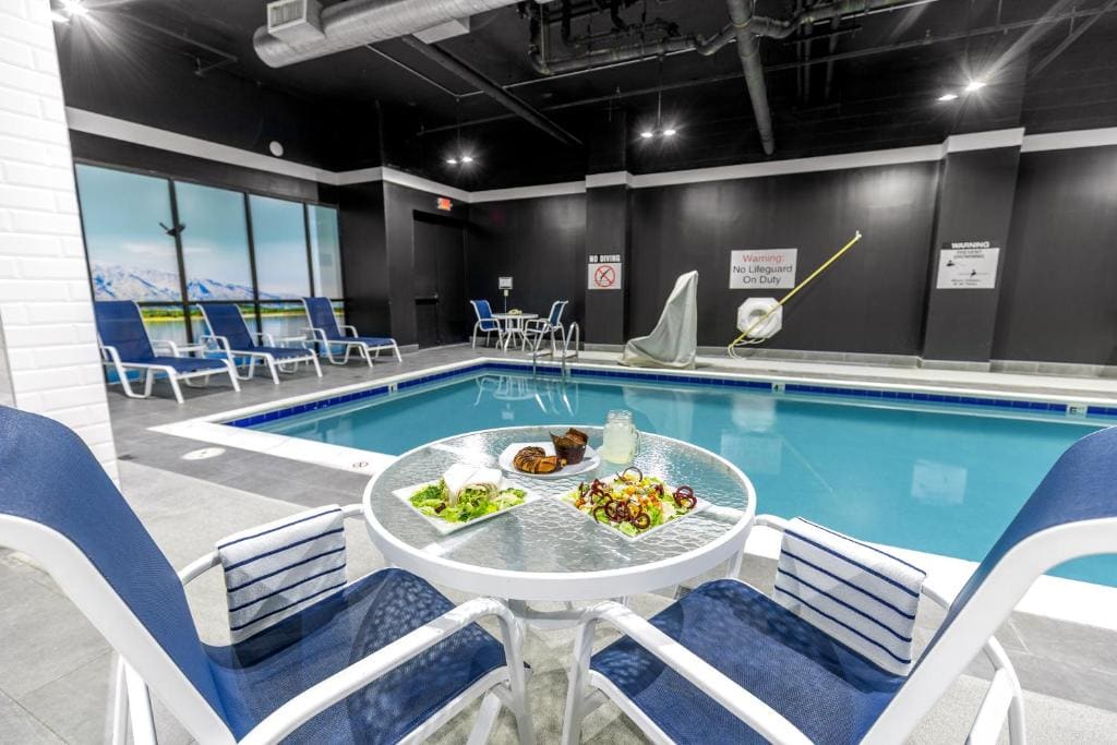 The Armon Stamford Hotel & Conference Center - View 5