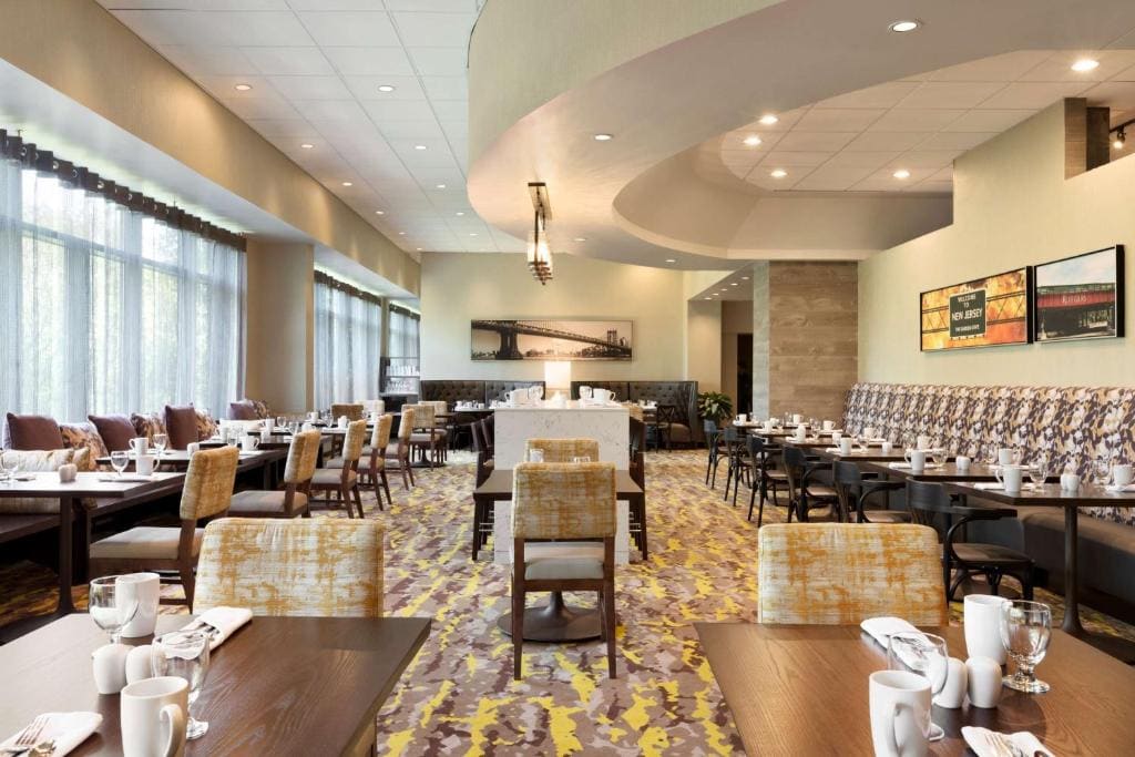 Hilton East Brunswick - View 3
