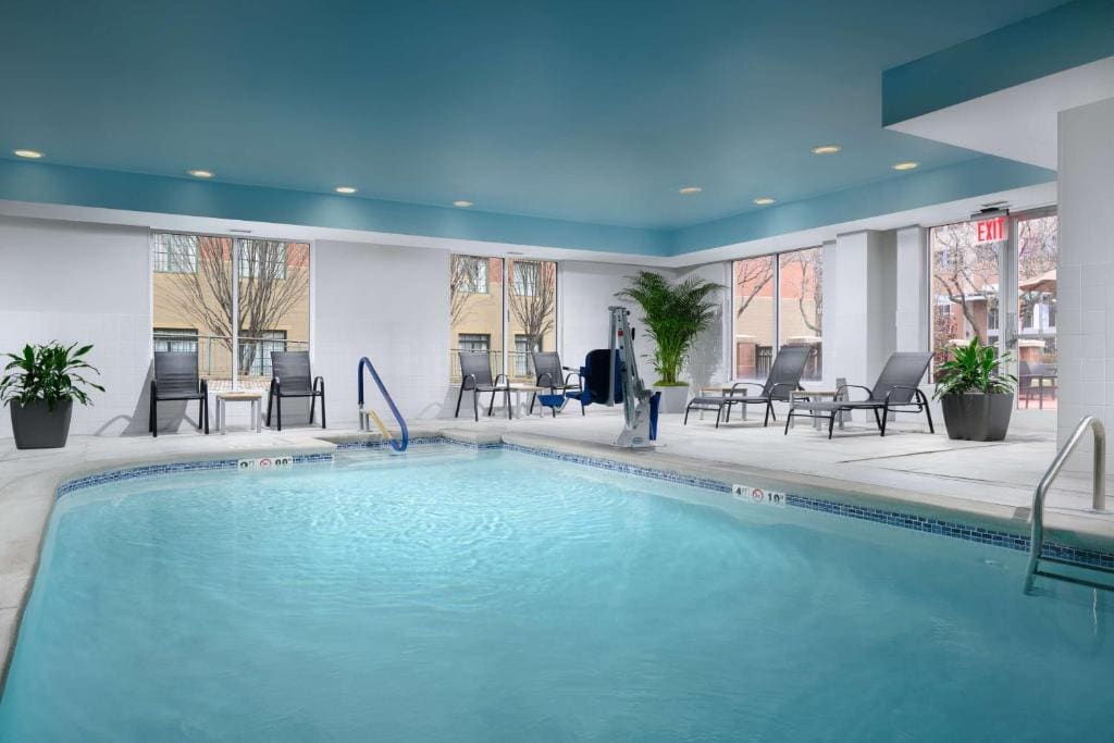 Hilton Garden Inn Chattanooga Downtown - View 4