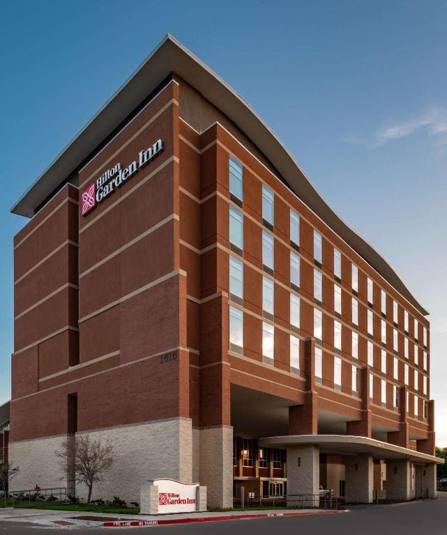 Hilton Garden Inn Dallas At Hurst Conference Center - Main view