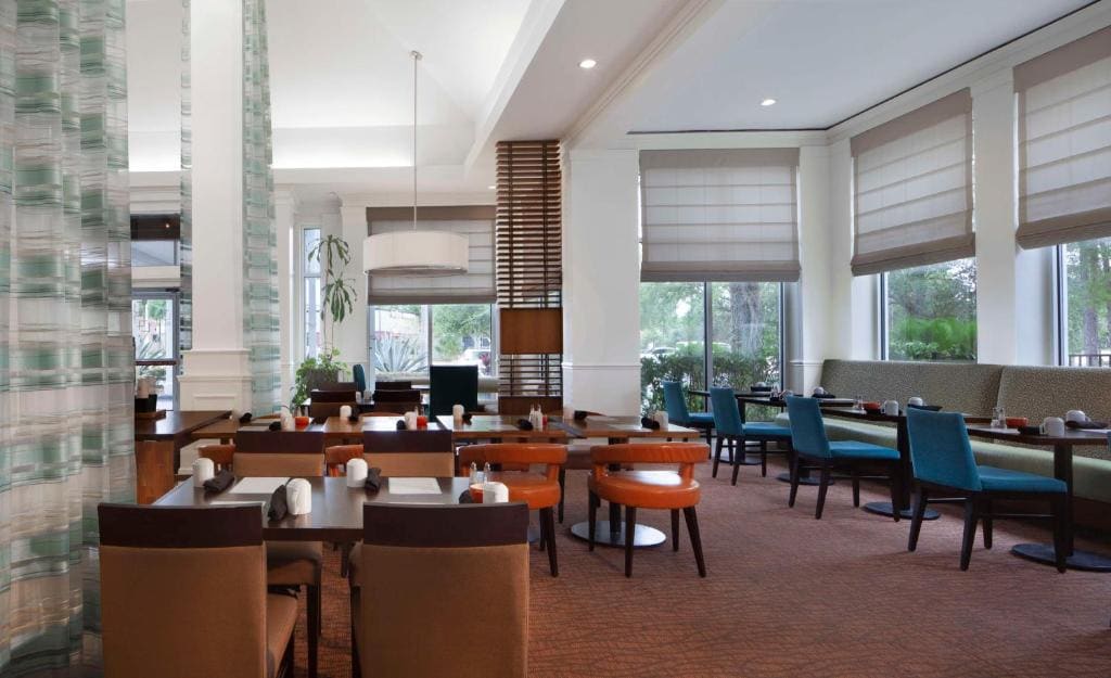 Hilton Garden Inn Jacksonville JTB/Deerwood Park - View 3
